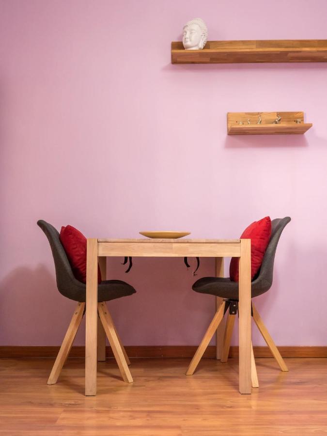The Best Rent - Studio Nearby Sant'Agostino Metro Milano Exteriör bild