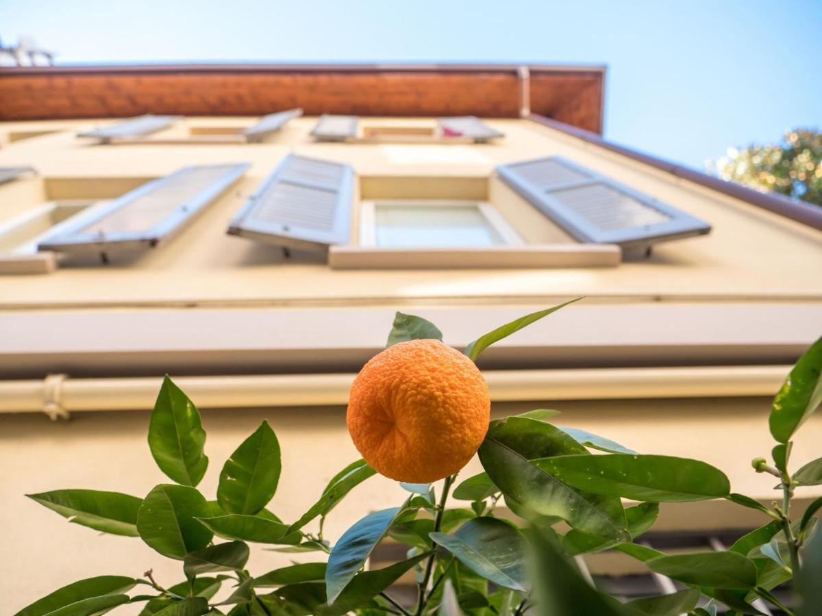 The Best Rent - Studio Nearby Sant'Agostino Metro Milano Exteriör bild
